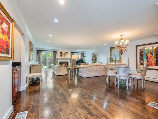 439 Dedham St, Unit C, Newton, MA 02459