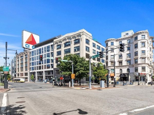 636 Beacon, Unit 502, Boston, MA 02215