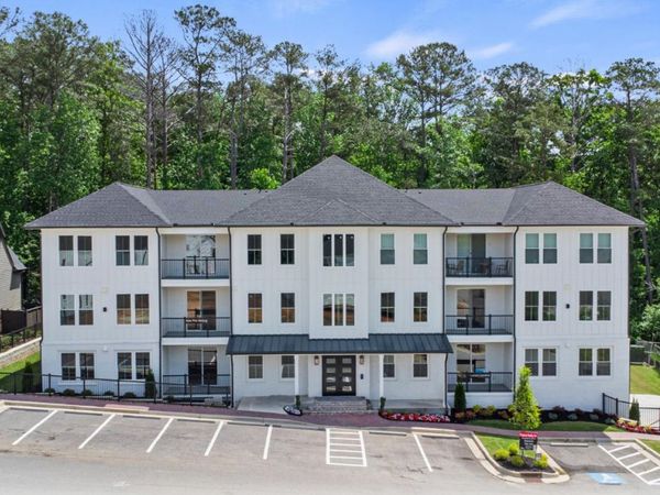 1050 Blair Lane, Unit 204, Peachtree City, GA 30269