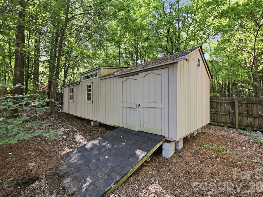 Property Image 43
