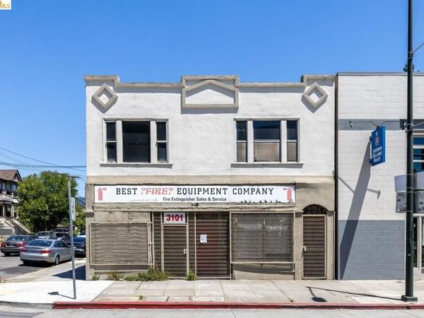 3101 San Pablo Ave , Berkeley, CA 94702