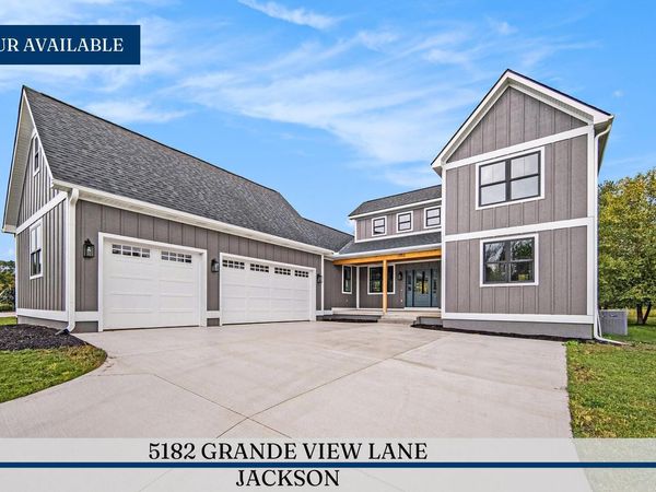 5182 Grande View Lane, Jackson, MI 49201