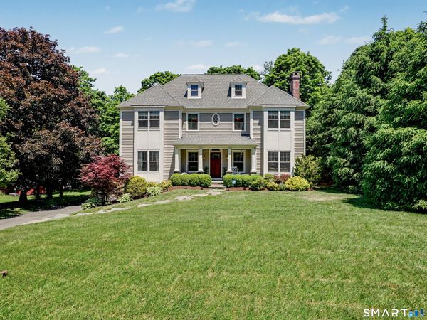 5 Ginos, Ridgefield, CT 06877