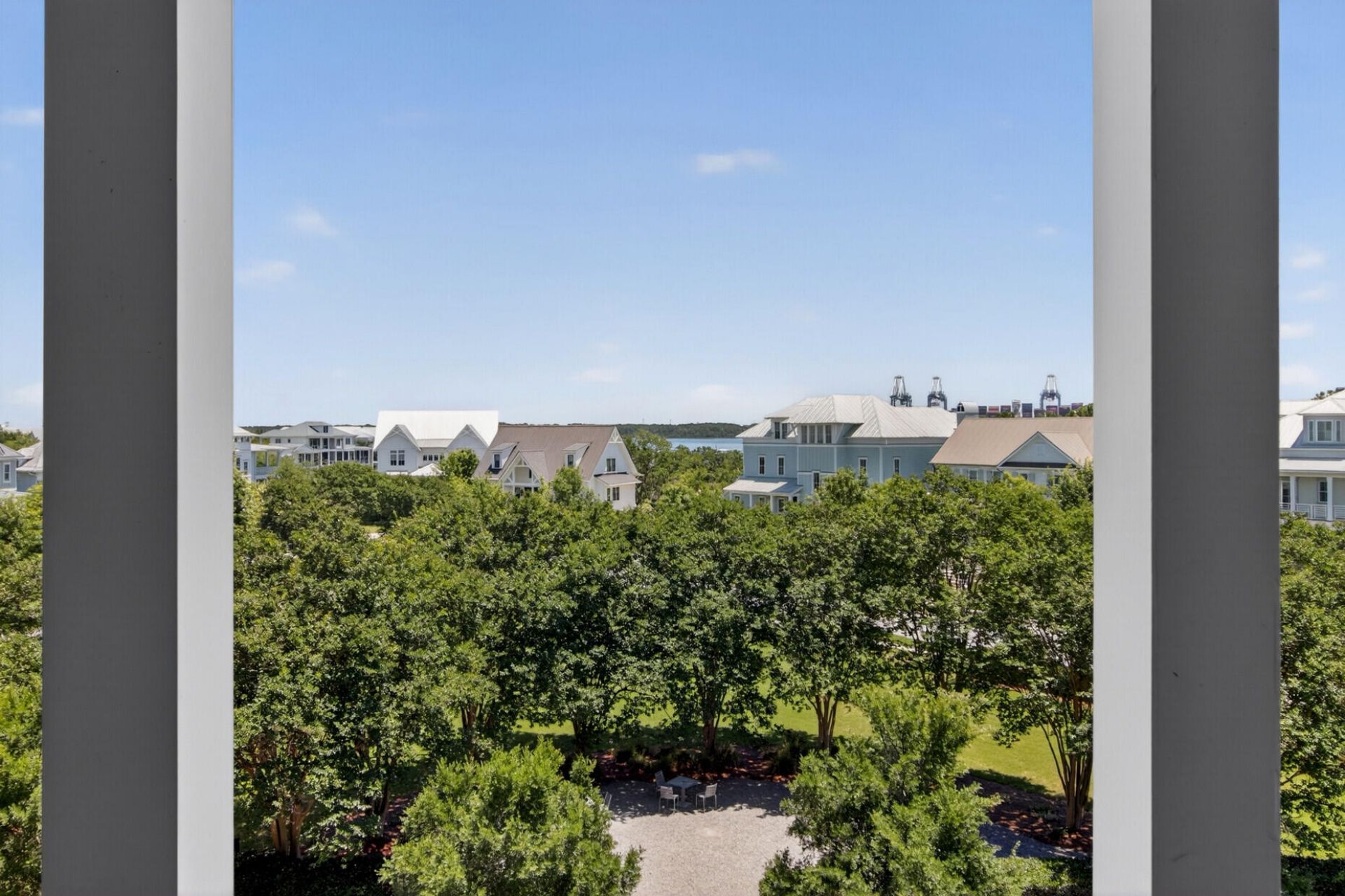 1705 Frissel Street Photo 35