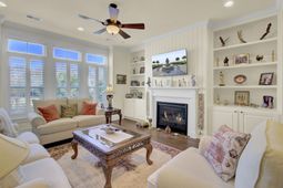 1705 Frissel Street photo 4