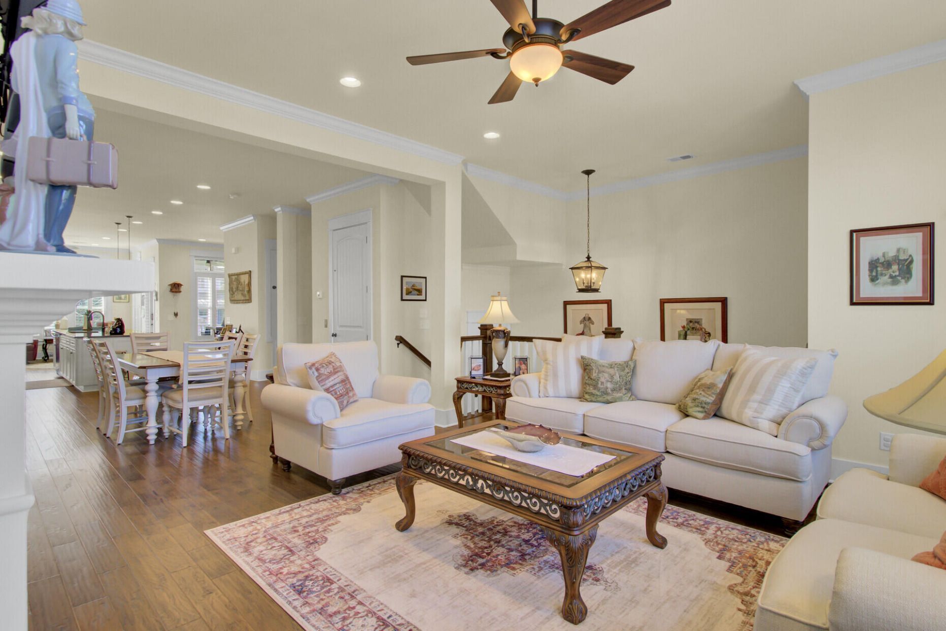 1705 Frissel Street Photo 7
