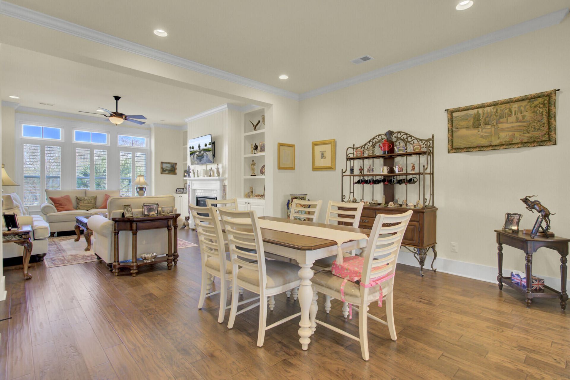 1705 Frissel Street Photo 9
