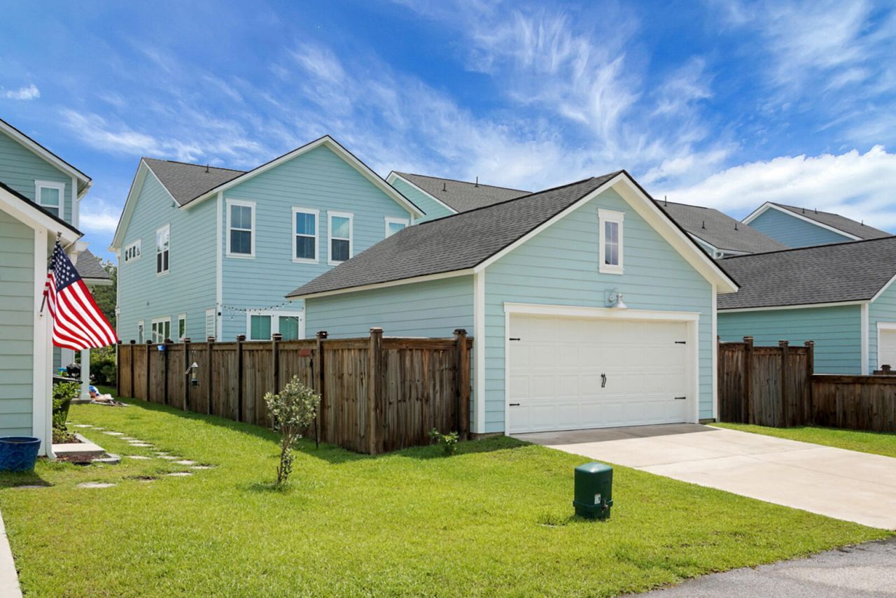 400 Woodgate Way Photo 47