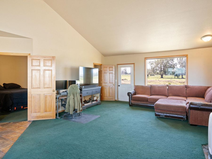Property Image 109