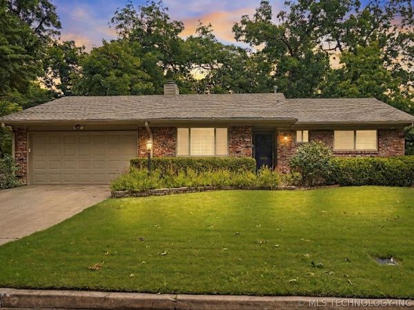 5629 S Saint Louis Avenue , Tulsa, OK 74105