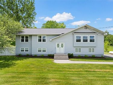 4557 Abbey Road, Syracuse, NY 13215