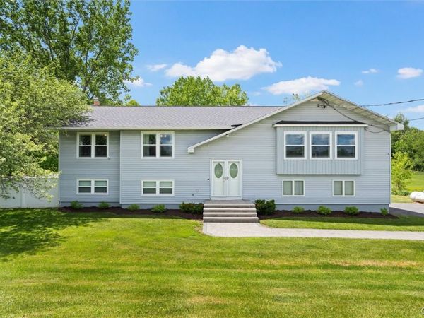 4557 Abbey Road, Syracuse, NY 13215