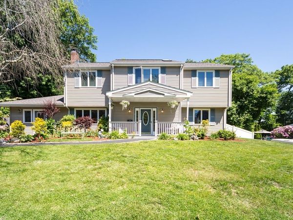 12 Emerson St, Natick, MA 01760