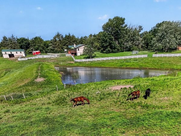 10674 112Th Avenue, Melrose, IA 52569