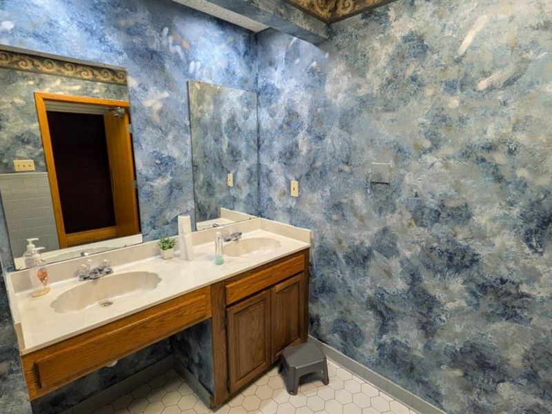 5629 Bridgetown Road, Green Township, OH 45248 Photo 18