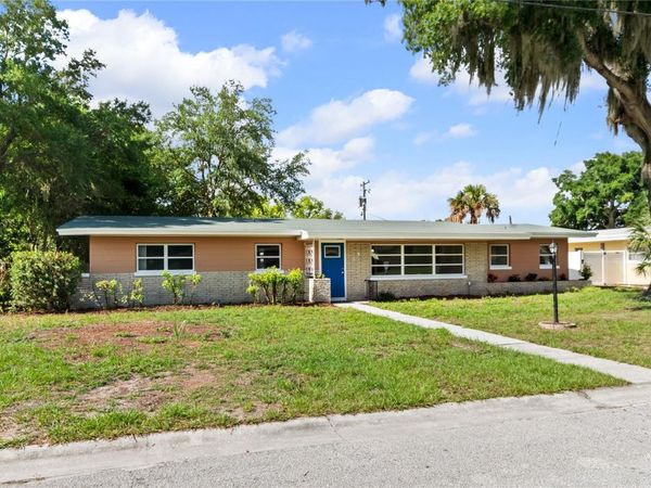 6 GOLFVIEW CIRCLE NE, WINTER HAVEN, FL 33881
