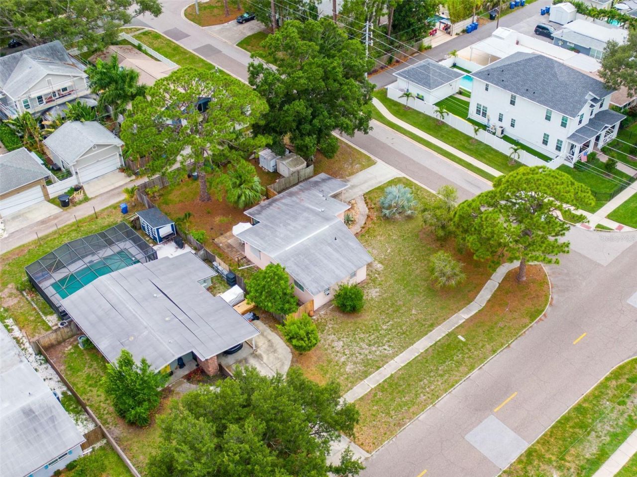 494 34th Avenue N, Saint Petersburg, FL 33704 Photo