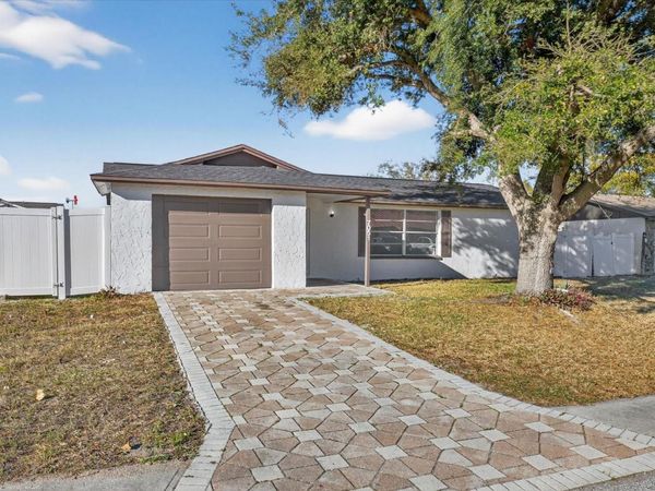 7051 FIRESIDE DRIVE , PORT RICHEY, FL 34668