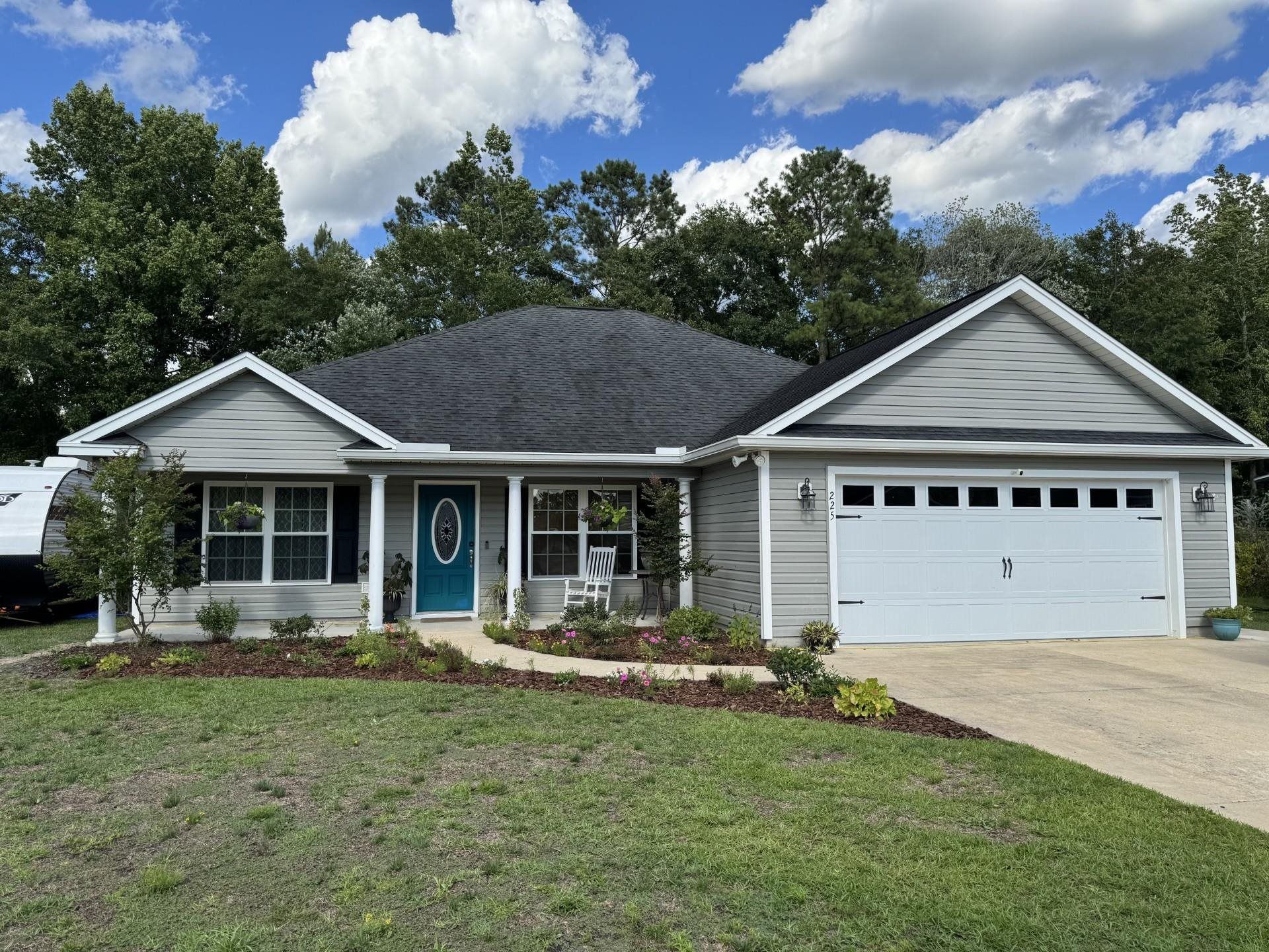 225 Fox Hunt Pl. Photo 1