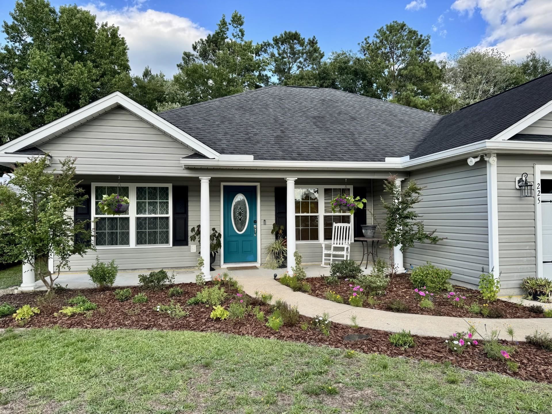 225 Fox Hunt Pl. Photo 3