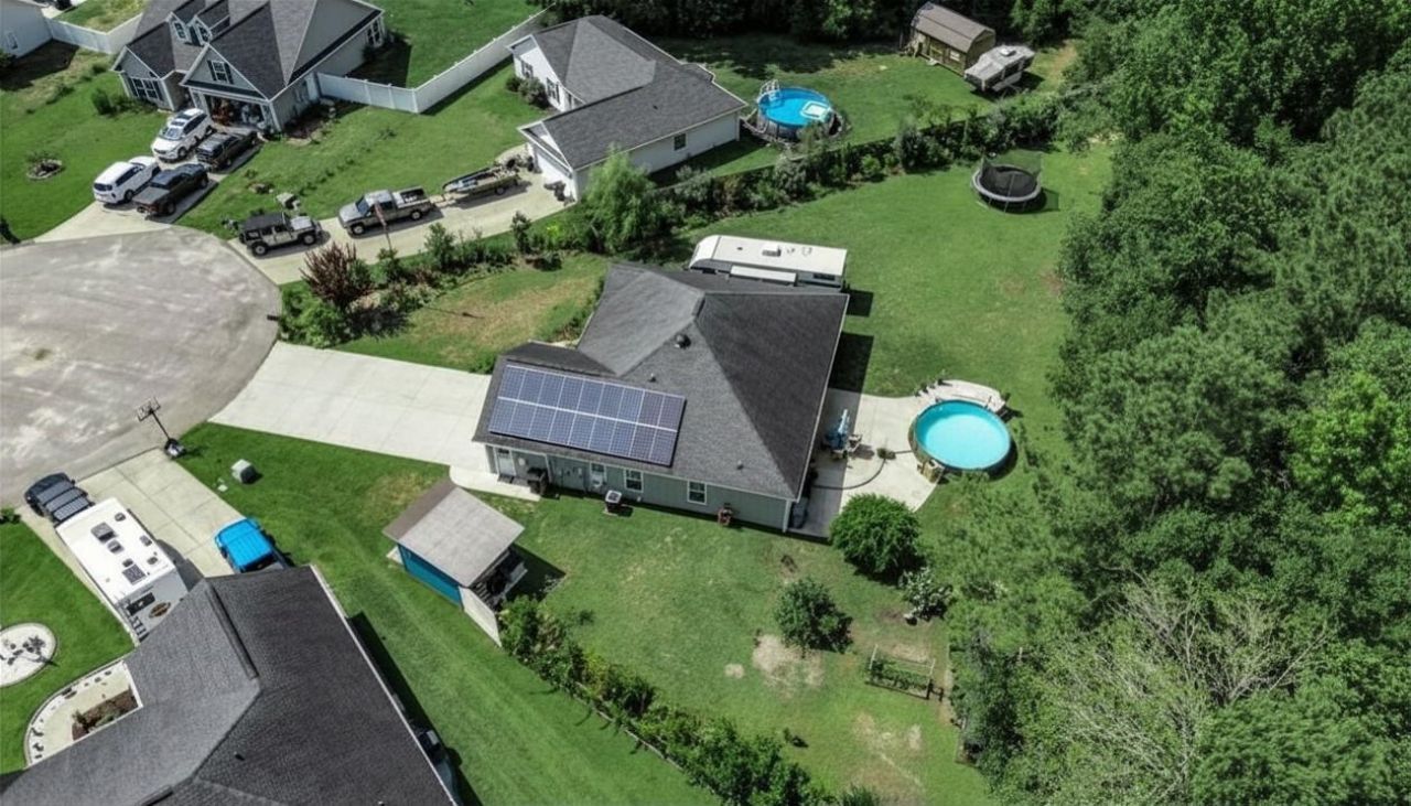 225 Fox Hunt Pl. Photo 31