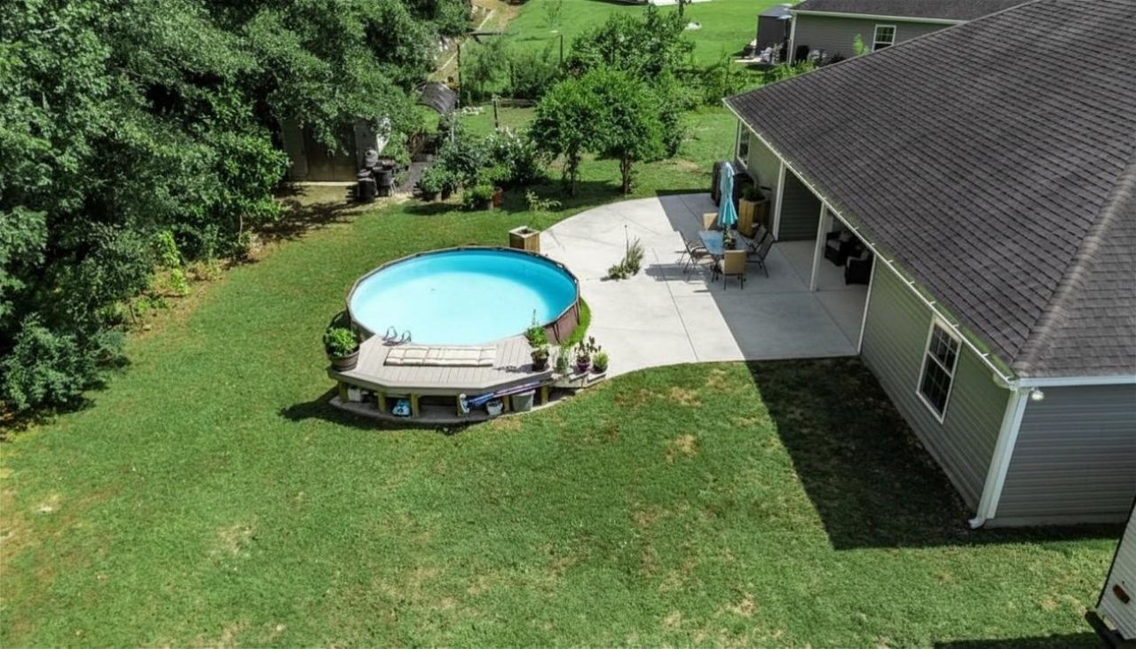 225 Fox Hunt Pl.  Photo 34