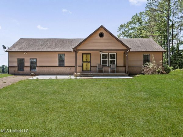 162 Forest Hill Road, Byhalia, MS 38611