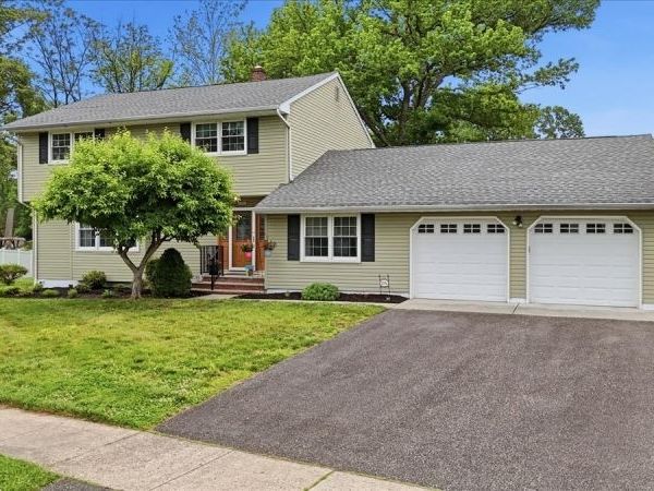 1306 Tooz Place, South Plainfield, NJ 07080