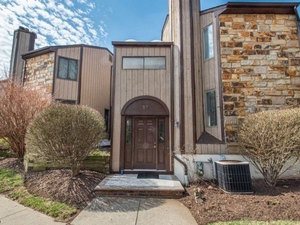 57 Edinborough Ct, Washington, NJ 07840
