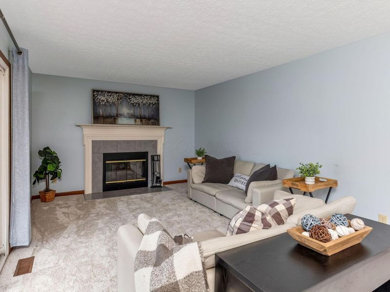 6649 Cloverlawn Circle, Canal Winchester, OH 43110 Photo 17