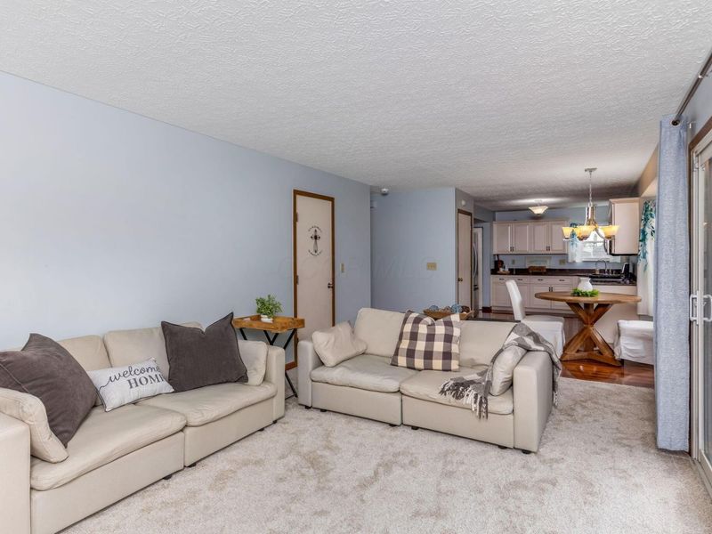 6649 Cloverlawn Circle, Canal Winchester, OH 43110 Photo 19