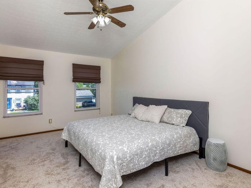 6649 Cloverlawn Circle, Canal Winchester, OH 43110 Photo 23