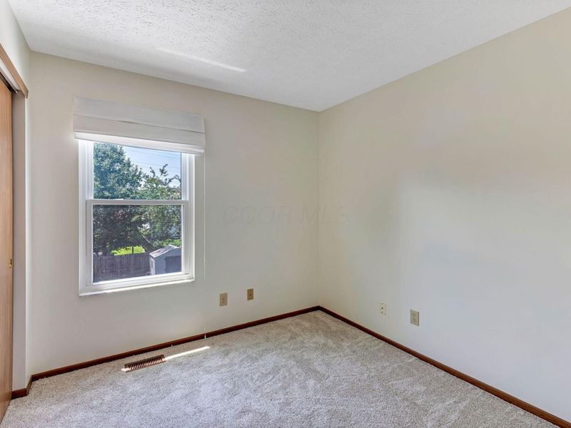 6649 Cloverlawn Circle, Canal Winchester, OH 43110 Photo 32