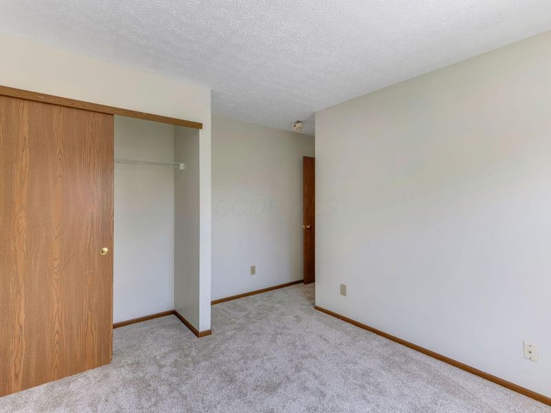 6649 Cloverlawn Circle, Canal Winchester, OH 43110 Photo 35