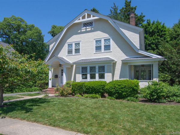 162 Ellison Avenue, Bronxville, NY 10708