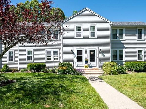 10 Eagle Dr, Unit 10, Douglas, MA 01516