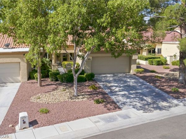 8929 Mountain Gate Drive, Las Vegas, NV 89134