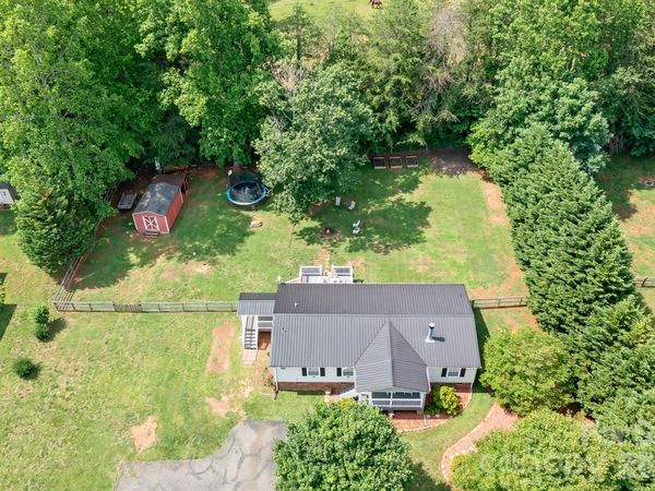 6075 Clearbrook Lane , Iron Station, NC 28080