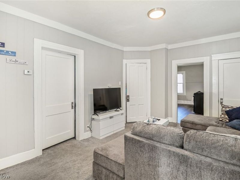 3122 W 30th Street, Cleveland, OH 44109 Photo 5