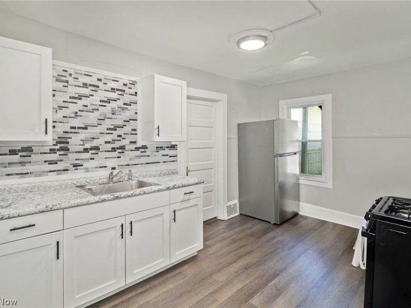 3122 W 30th Street, Cleveland, OH 44109 Photo 7