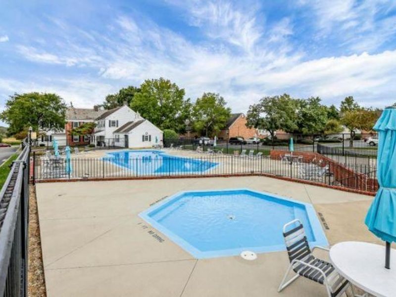 130 Brandywine Drive, Unit M, Westerville, OH 43081 Photo 22