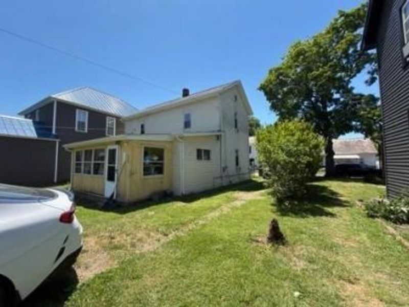 270 N Walnut Street , Logan, OH 43138 Photo 7