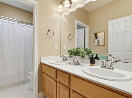 9817 Kugler Way, Elk Grove, CA 95757 Photo