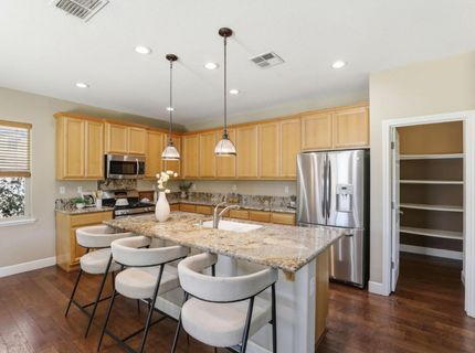 9817 Kugler Way, Elk Grove, CA 95757 Photo