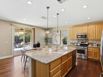 9817 Kugler Way, Elk Grove, CA 95757 Photo