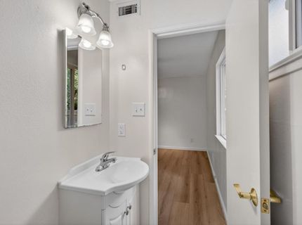 6013 Ellerslee Dr, Carmichael, CA 95608 Photo