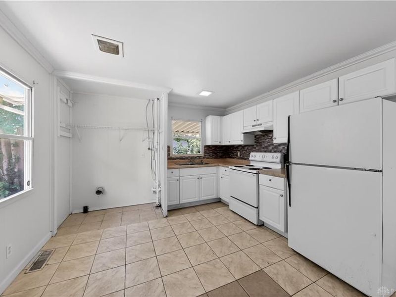 4225 Otis Drive, Dayton, OH 45416 Photo 5