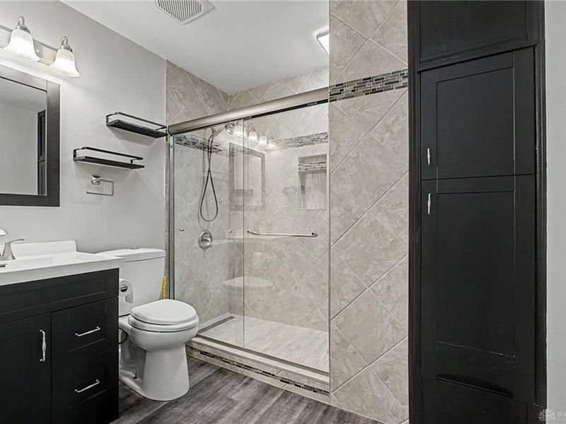 8781 Emeraldgate Drive, Huber Heights, OH 45424 Photo 18