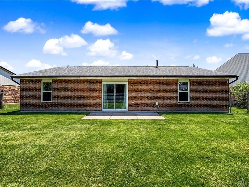 8781 Emeraldgate Drive, Huber Heights, OH 45424 Photo 28