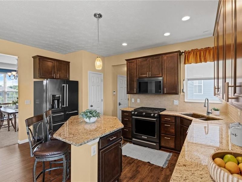 1687 Sunset Creek Court, Sugarcreek Township, OH 45305 Photo 22